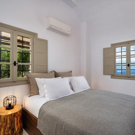 מגלוחורי Azanti Suites - Adults Only מראה חיצוני תמונה
